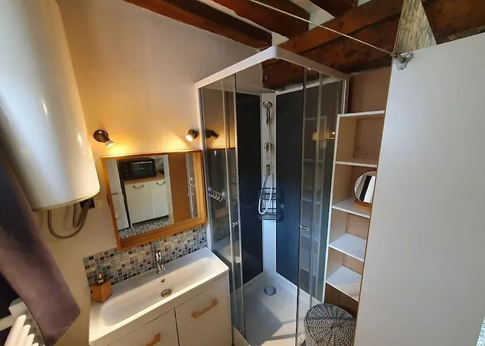 Holiday home Du Hetre Pourpre Clecy