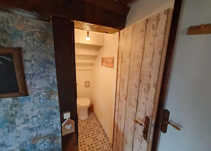 Holiday home Du Hetre Pourpre Clecy